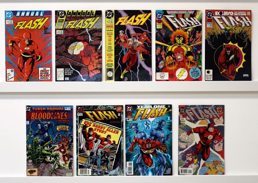 Flash Comic       Lot Of 103 Comics - 16286
