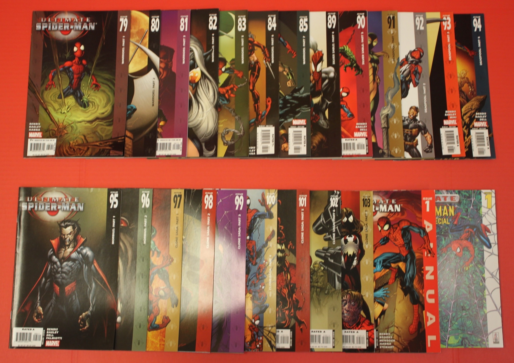Ultimate Spider-man     Lot Of 96 Comics - 16493