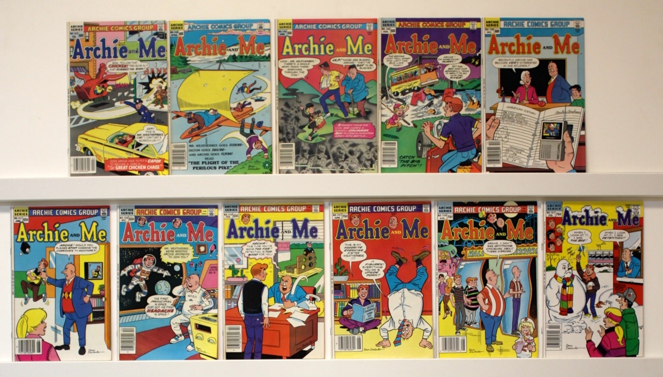 Archie &amp; Me        Lot Of 35 Comics - 17592