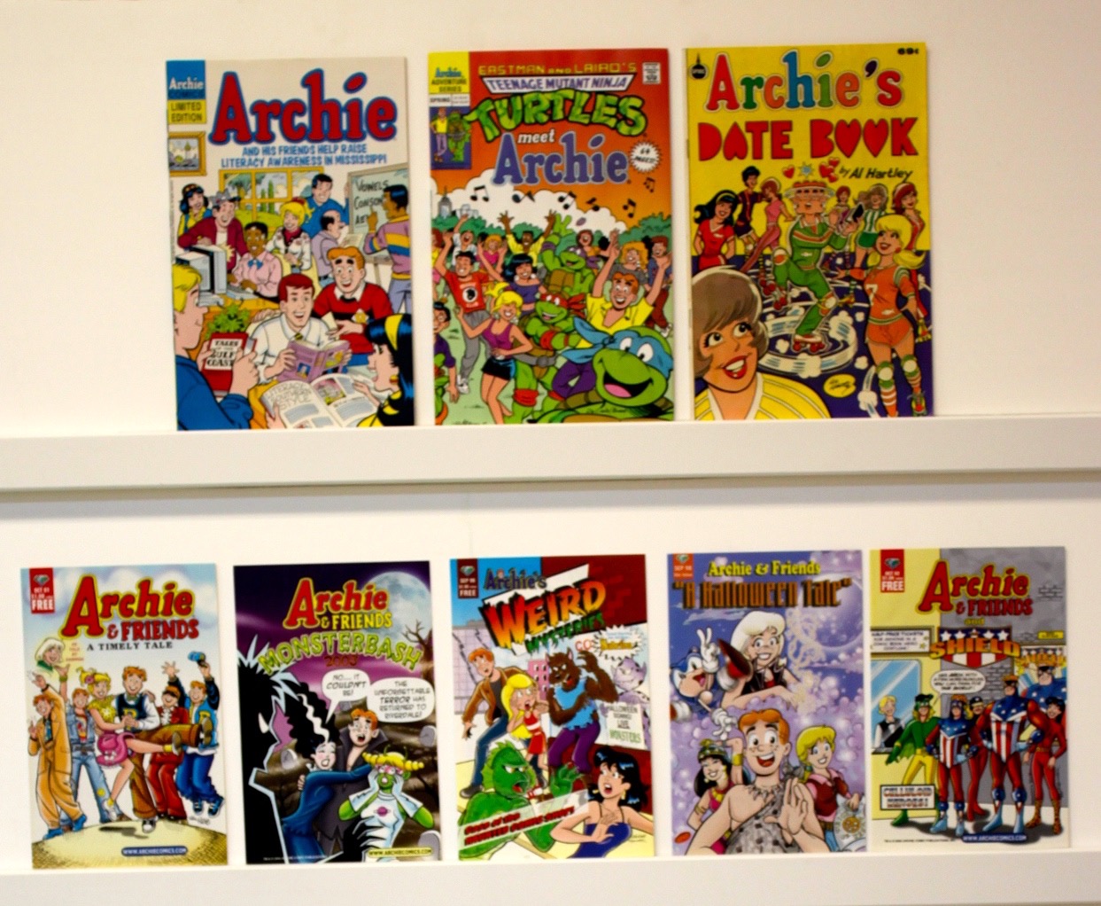 Archie Comics Mixed Bag Of Modern Titles - 17645
