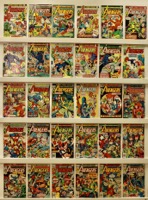 Avengers     Lot Of 30 Comics - Primary