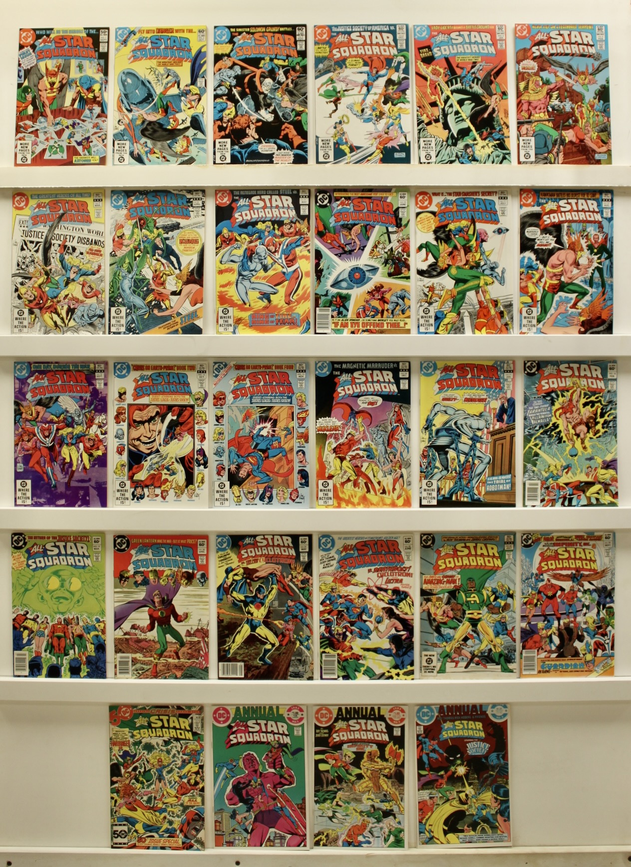 All Star Squadron   Lot Of 28 Comics - Primary